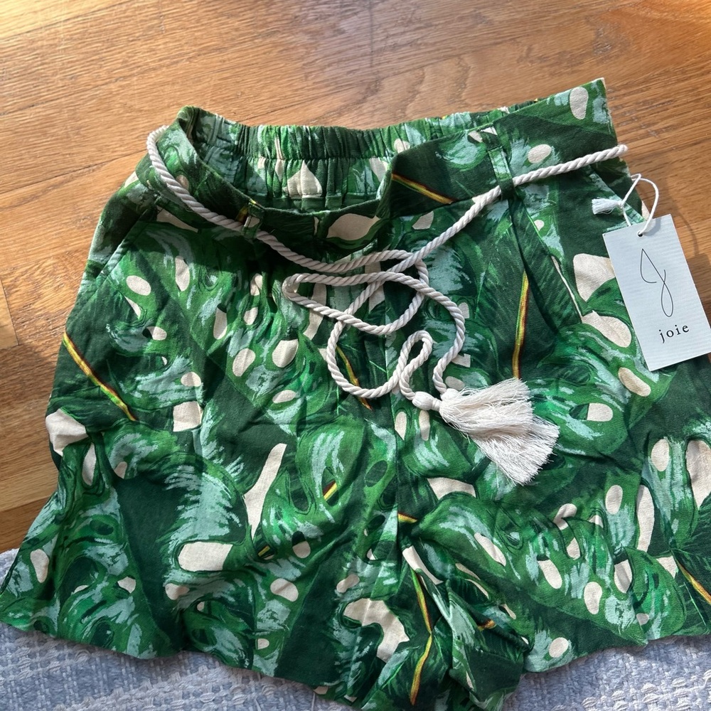 Joie Tropical Green Leaf Print High Waist Shorts
